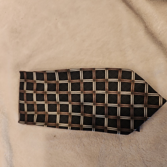 Knightsbridge Tie - Picture 3 of 6